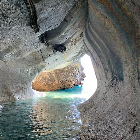 Vila Cabana Cavernas Austral Puerto Sanchez Exteriér fotografie